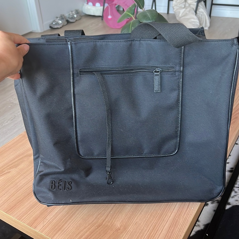 Beis East to West tote